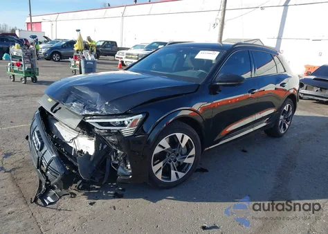 2022 Audi E-Tron Premium Quattro из США, поврежденный, VIN WA1AAAGE1NB005657